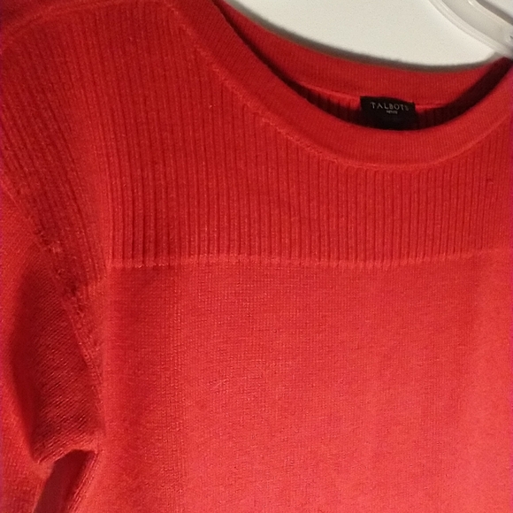 Talbot's red sweater - Picture 6 of 6